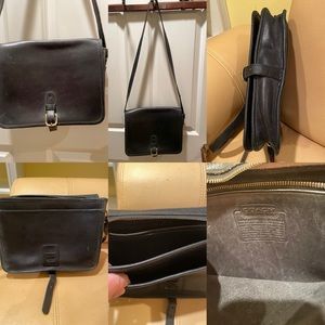 Coach crossbody black leather bag. Vintage. EUC.